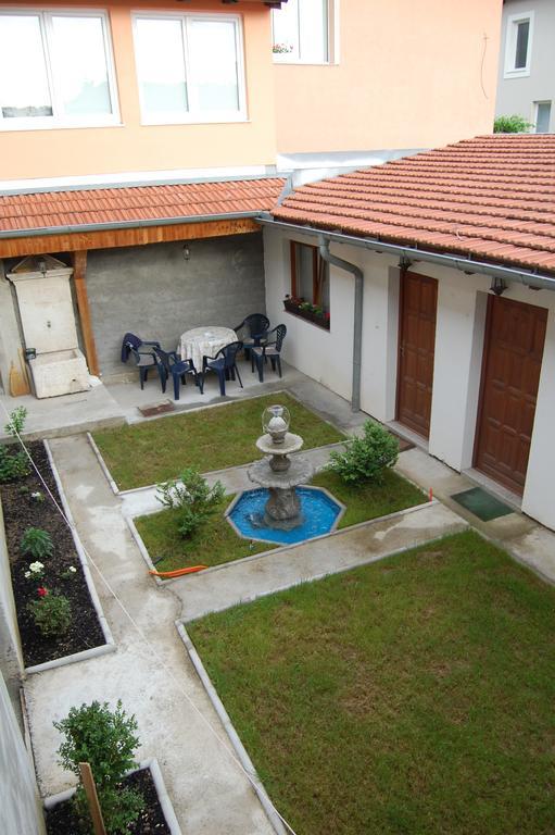 Apartments Castanea SJJ Buitenkant foto